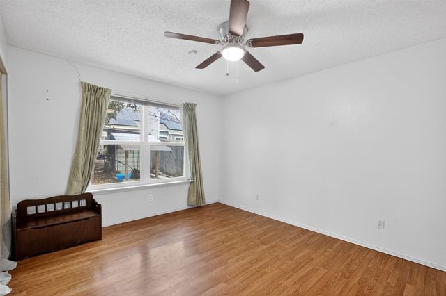 6813 Haltom Road, Fort Worth, TX 76137