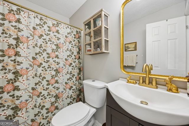 206 Brackenfern Way, Kingsland, GA 31548