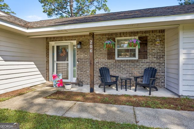 206 Brackenfern Way, Kingsland, GA 31548