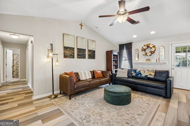 206 Brackenfern Way, Kingsland, GA 31548