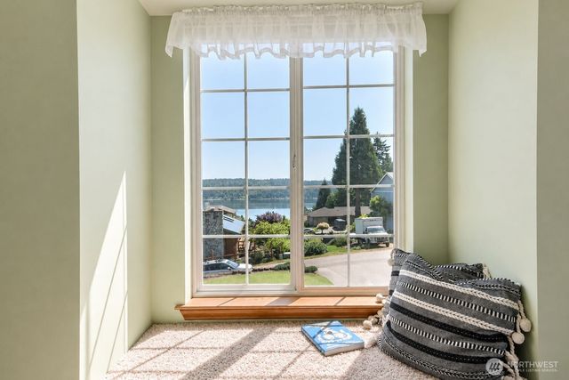 4819 Charmont Lane NE, Bremerton, WA 98310