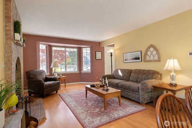 4819 Charmont Lane NE, Bremerton, WA 98310