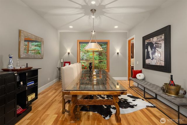 11303 S Dogwood Lane, Woodway, WA 98020