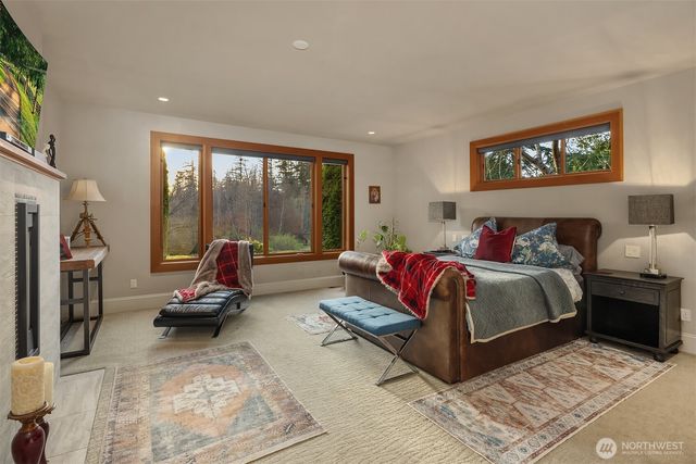11303 S Dogwood Lane, Woodway, WA 98020