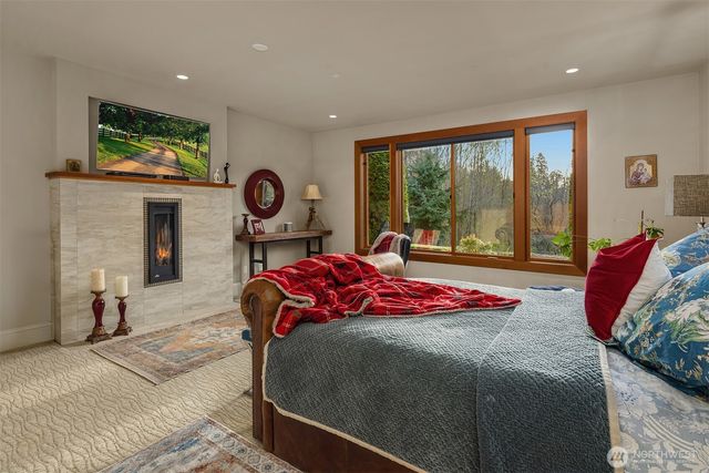 11303 S Dogwood Lane, Woodway, WA 98020