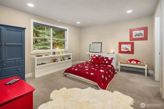 11303 S Dogwood Lane, Woodway, WA 98020