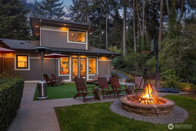 11303 S Dogwood Lane, Woodway, WA 98020