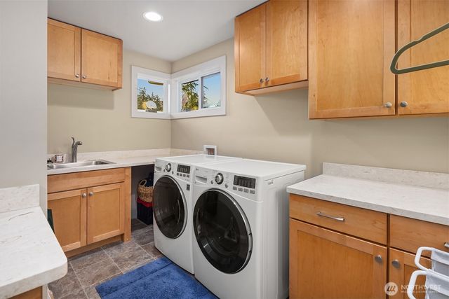 11303 S Dogwood Lane, Woodway, WA 98020