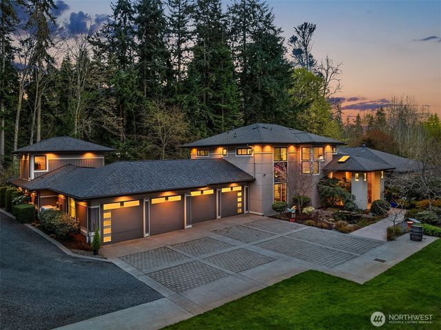 11303 S Dogwood Lane, Woodway, WA 98020