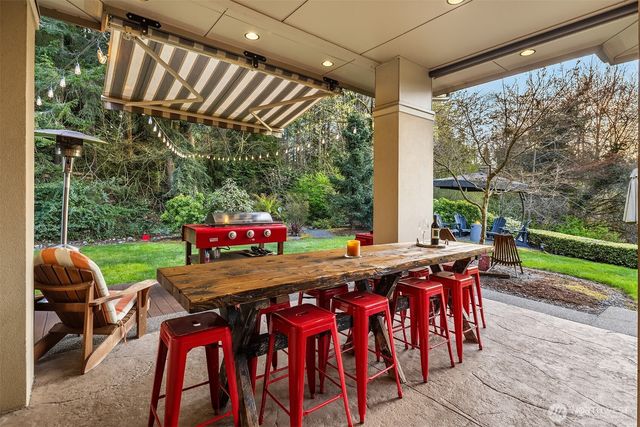 11303 S Dogwood Lane, Woodway, WA 98020