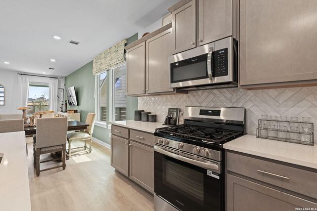 1536 Esplanade Pkwy, San Marcos, TX 78666