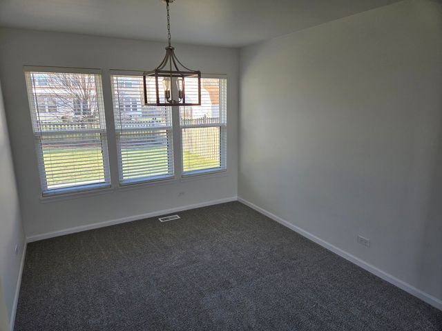 2675 Tiffany Street, Aurora, IL 60503