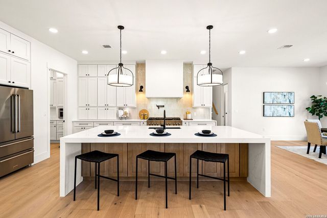 31422 Stephanie Way, Boerne, TX 78015