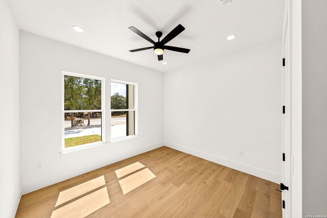 31422 Stephanie Way, Boerne, TX 78015