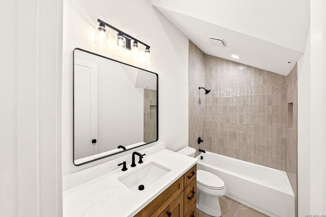 31422 Stephanie Way, Boerne, TX 78015