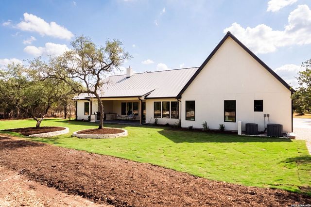 31422 Stephanie Way, Boerne, TX 78015