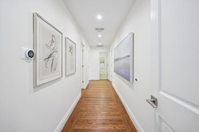 520 Darrell Road, Hillsborough, CA 94010