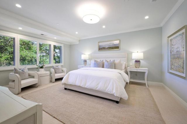 520 Darrell Road, Hillsborough, CA 94010