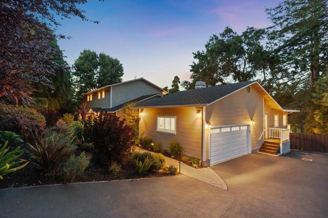 520 Darrell Road, Hillsborough, CA 94010
