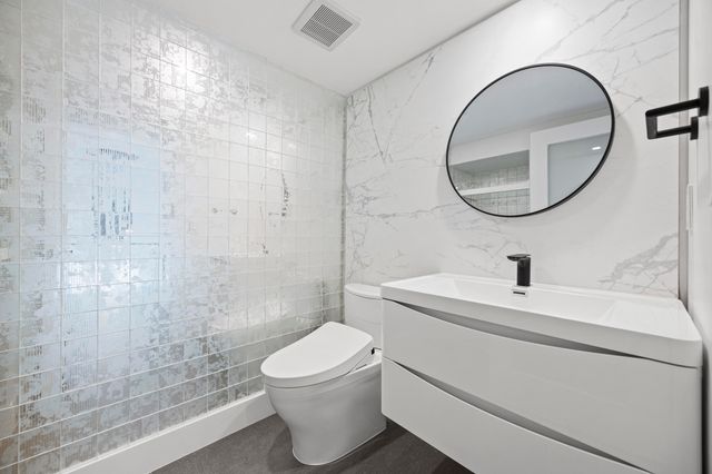 3055 Waterside Circle, Boynton Beach, FL 33435