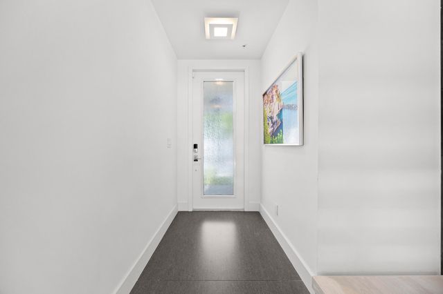 3055 Waterside Circle, Boynton Beach, FL 33435