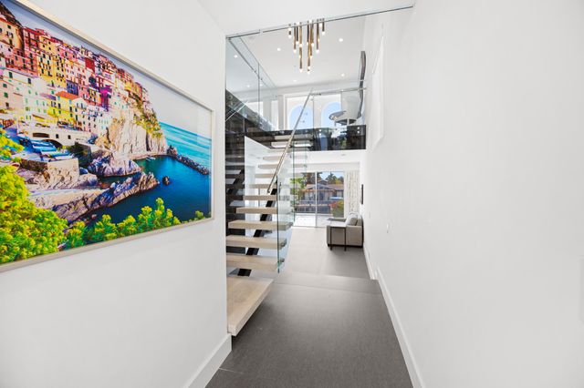 3055 Waterside Circle, Boynton Beach, FL 33435