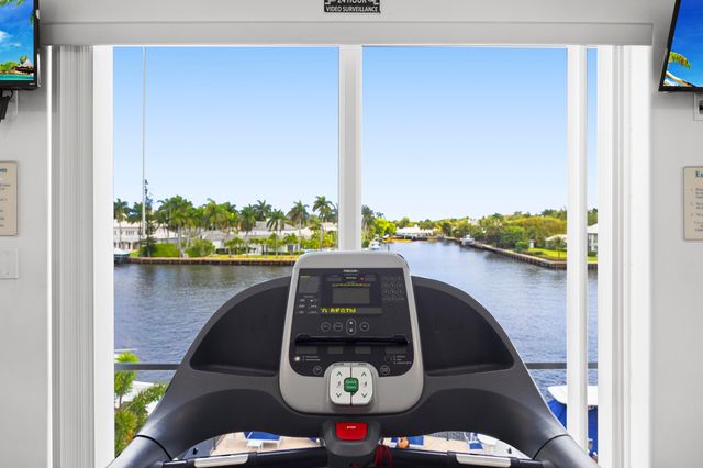 3055 Waterside Circle, Boynton Beach, FL 33435