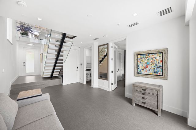 3055 Waterside Circle, Boynton Beach, FL 33435