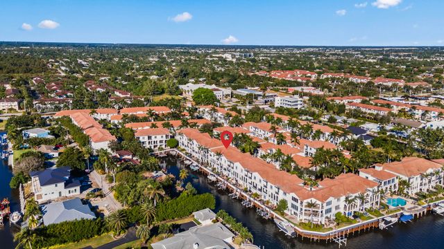 3055 Waterside Circle, Boynton Beach, FL 33435