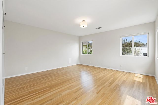 8348 Reading Avenue, Los Angeles, CA 90045