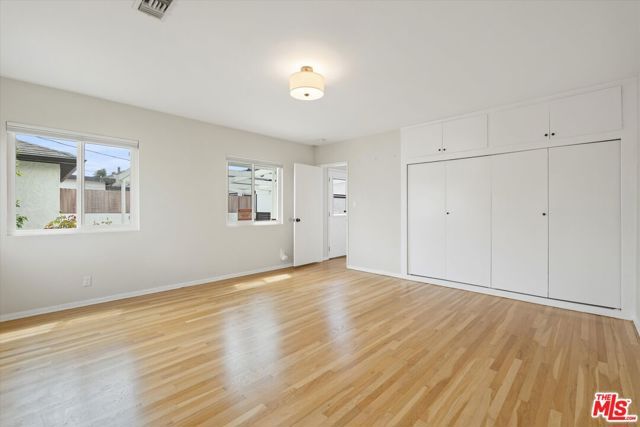 8348 Reading Avenue, Los Angeles, CA 90045