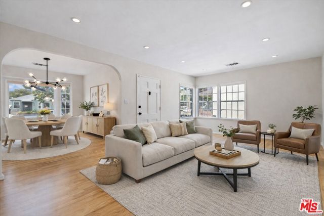 8348 Reading Avenue, Los Angeles, CA 90045