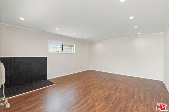 8348 Reading Avenue, Los Angeles, CA 90045