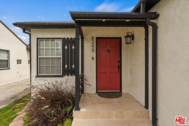 8348 Reading Avenue, Los Angeles, CA 90045