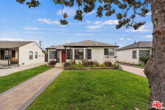8348 Reading Avenue, Los Angeles, CA 90045