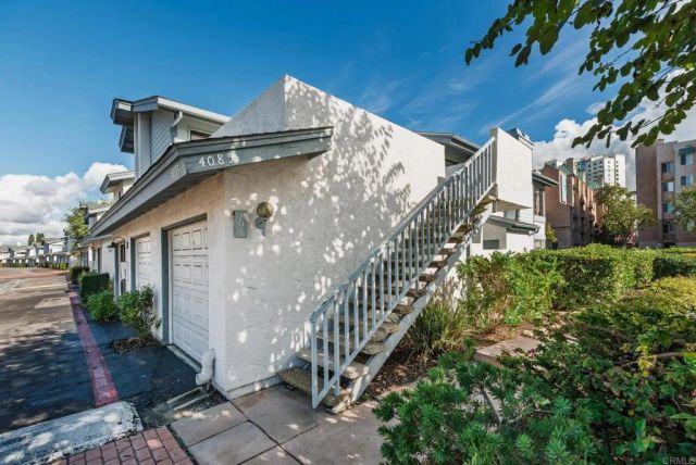4085 Crystal Dawn 201, San Diego, CA 92122
