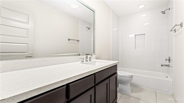 2201 Antelope Canyon Street, Edinburg, TX 78541