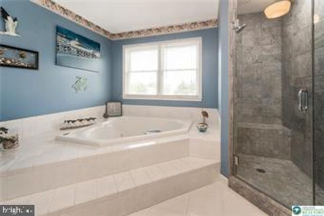 1795 FREIER RD, Quakertown, PA 18951