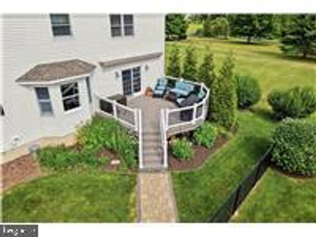 1795 FREIER RD, Quakertown, PA 18951