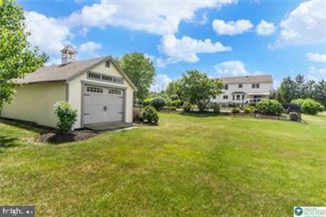 1795 FREIER RD, Quakertown, PA 18951