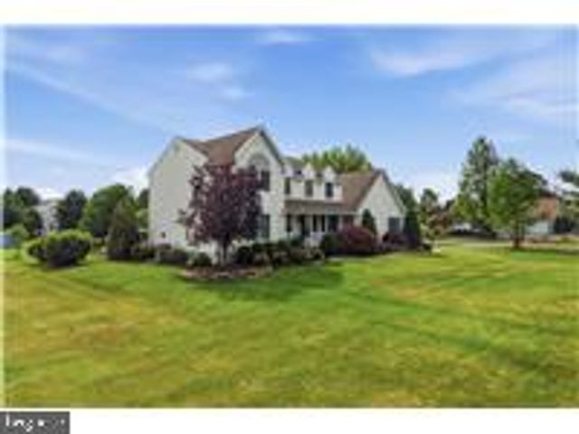 1795 FREIER RD, Quakertown, PA 18951