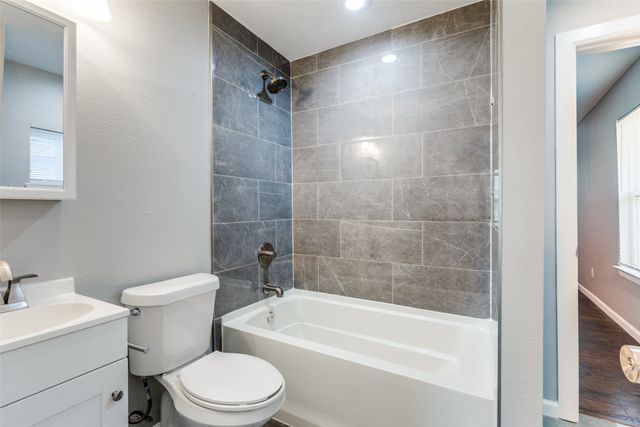 4010 Copeland Street, Dallas, TX 75210