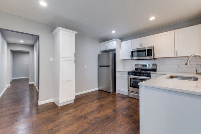 4010 Copeland Street, Dallas, TX 75210