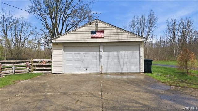 12314 Genesee Street, Alden, NY 14004