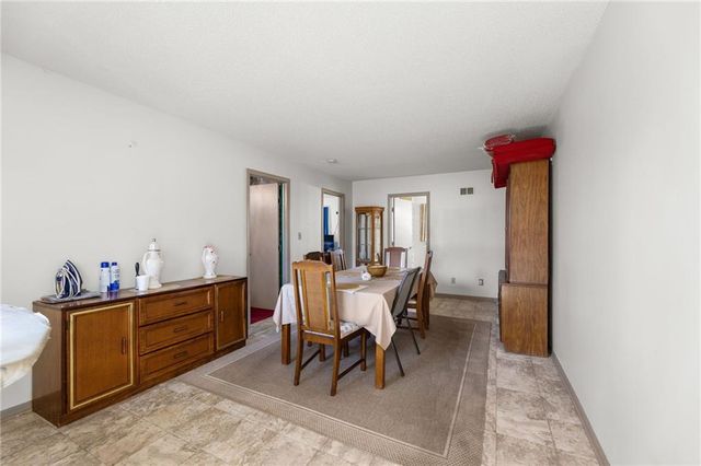 7129 E 87th Street, Kansas City, MO 64138