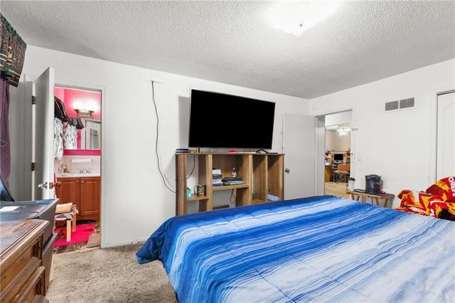 7129 E 87th Street, Kansas City, MO 64138