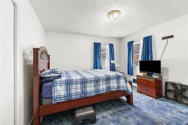 7129 E 87th Street, Kansas City, MO 64138