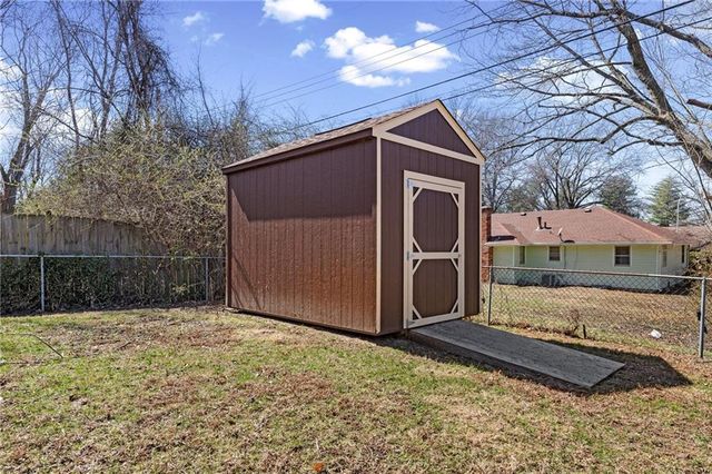 7129 E 87th Street, Kansas City, MO 64138