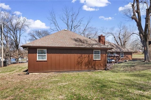 7129 E 87th Street, Kansas City, MO 64138