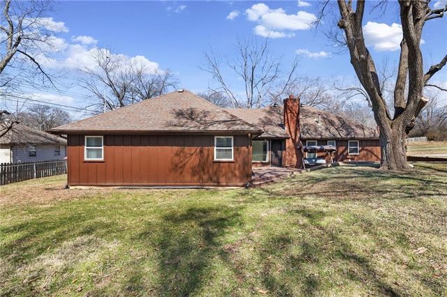 7129 E 87th Street, Kansas City, MO 64138